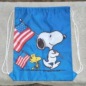 Peanuts Blue Drawstring Bag with Snoopy and Woodstock
